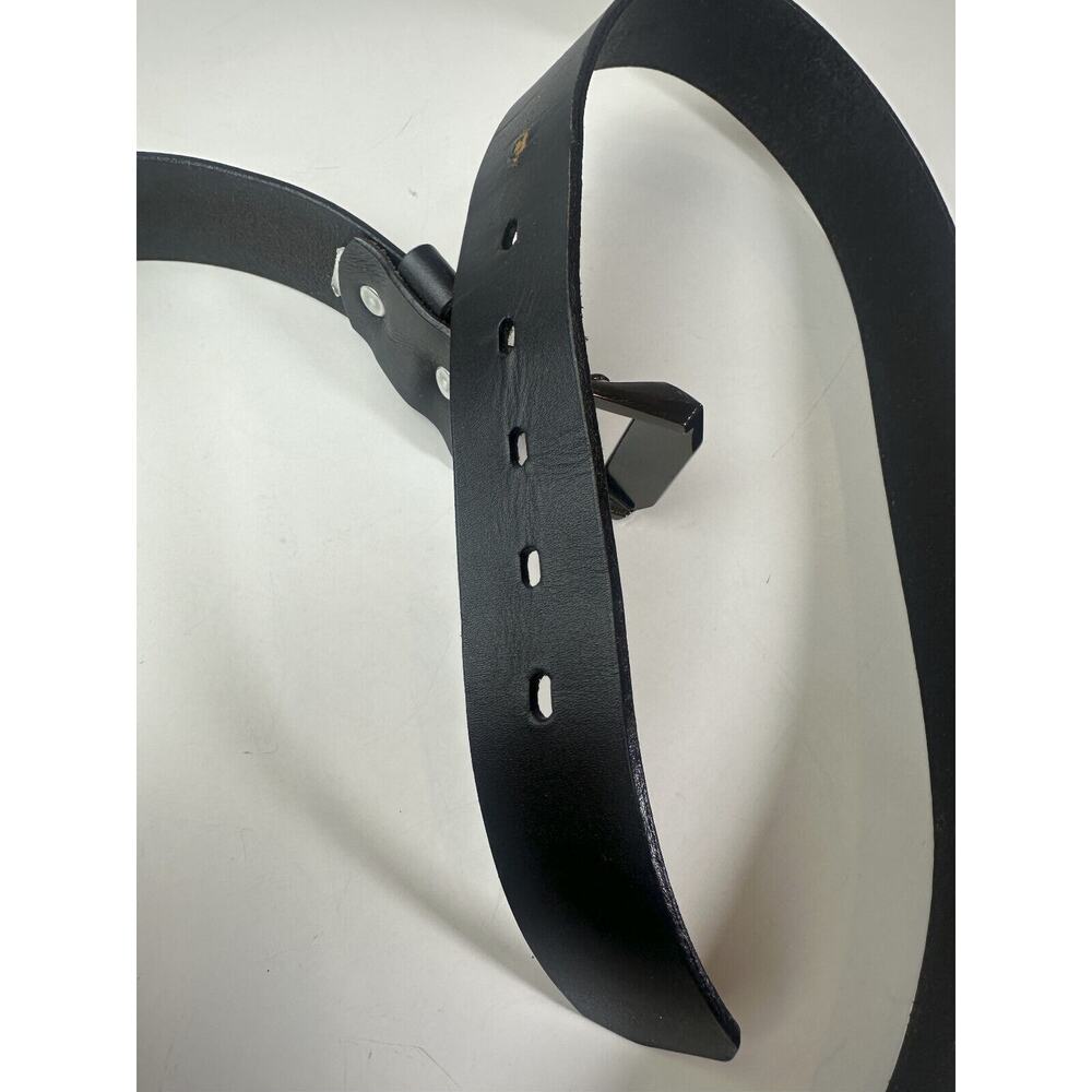 Levi's 100% Genuine Leather Belt in Smooth Leather Black 17LV0204 Men's Size 44 - Picture 7 of 14